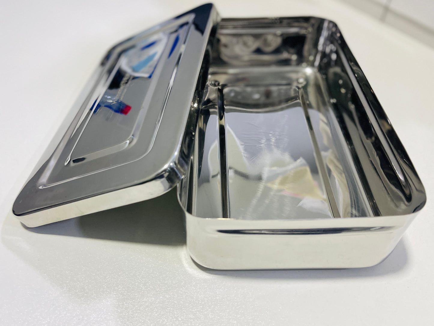Instrument Tray With Lid